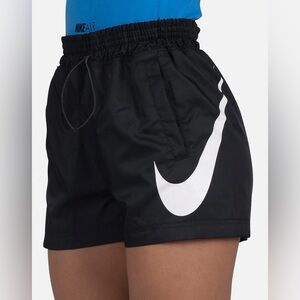 NIKE HIGH RISE SWOOSH RUNNING SHORTS